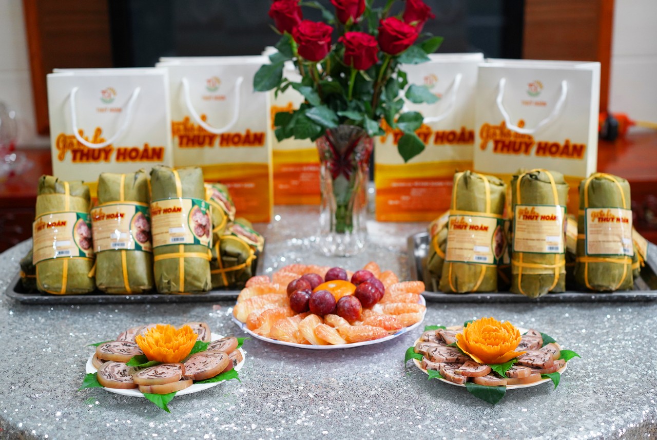 Giò bó da Thuỷ Hoàn