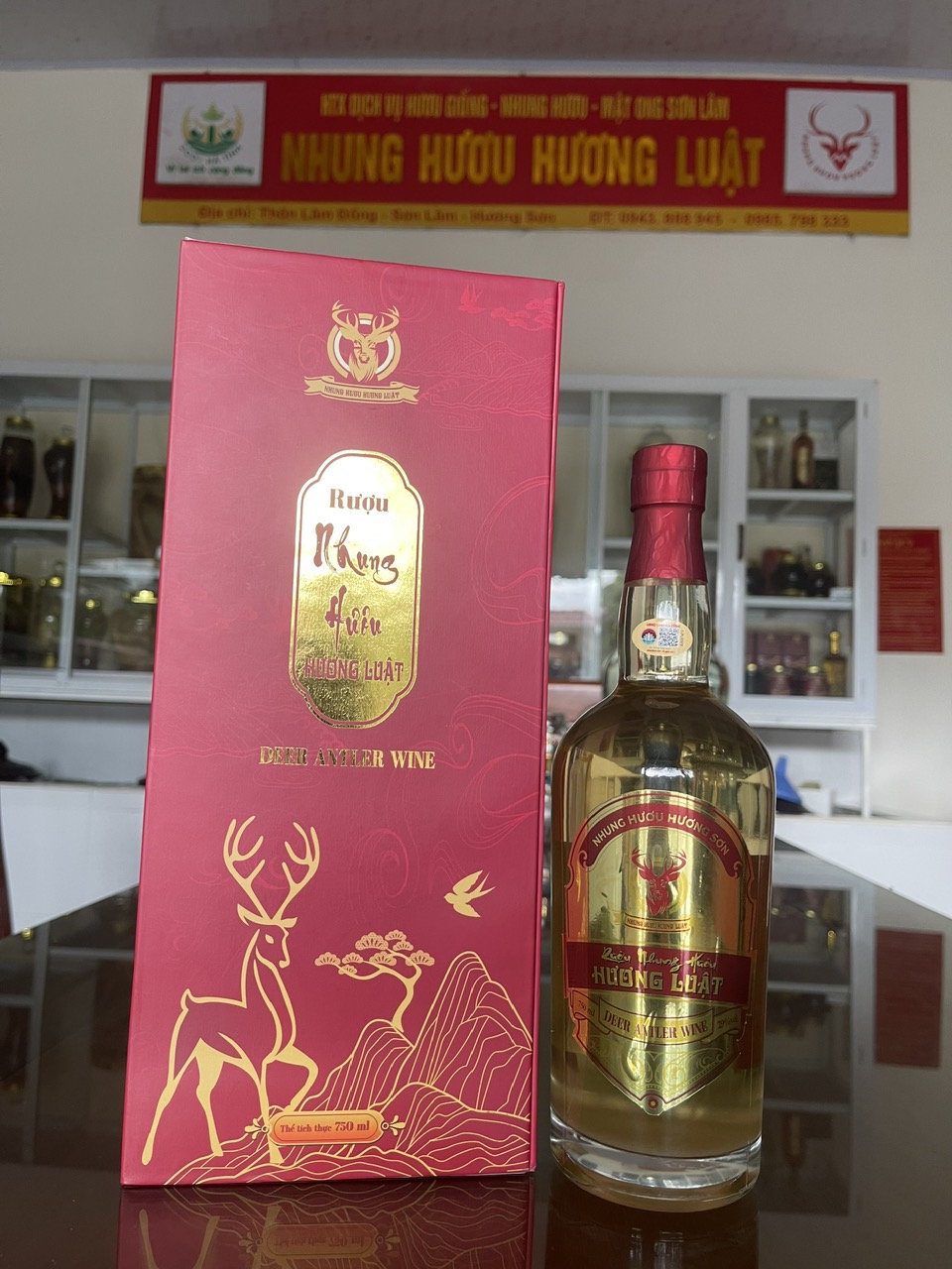 Rượu Nhung Hươu Hương Luật 750ml